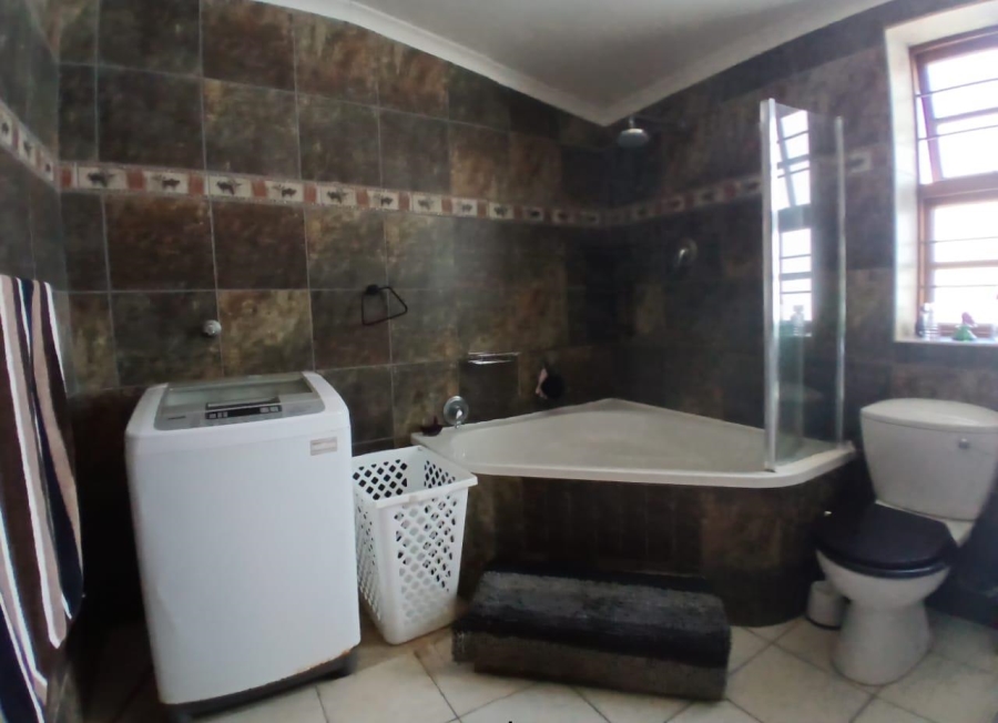 2 Bedroom Property for Sale in Mossel Bay Central Western Cape